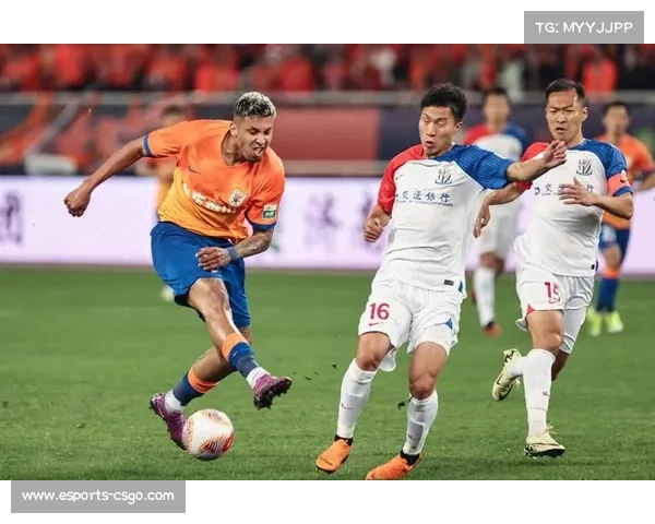 山东泰山3-1逆转上海海港,克雷桑破门止对手四连胜 山东泰山3-1逆转上海海港,克雷桑破门止对手四连胜